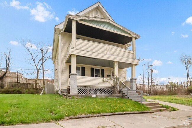 Building Photo - 1141 E 148th St Unit 1141 E 148th St. UP Rental