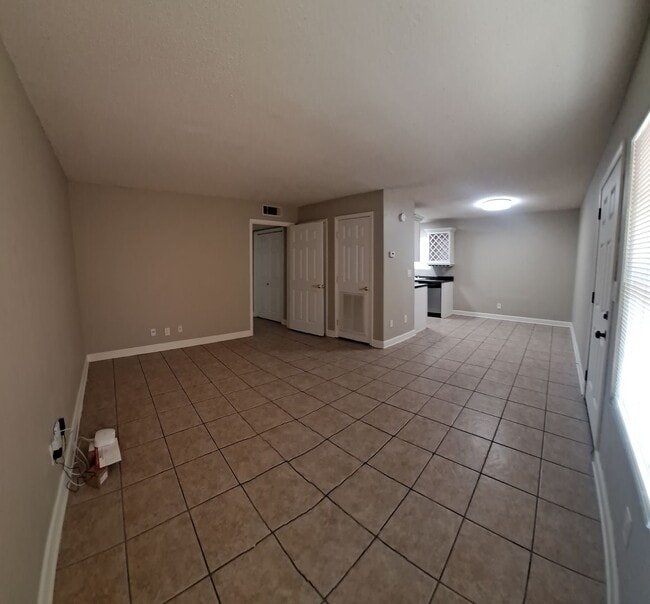 Photo - 1 BD/1 BA Unit 195