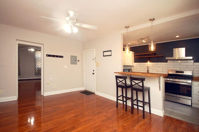 Photo - 109 Bowers St
