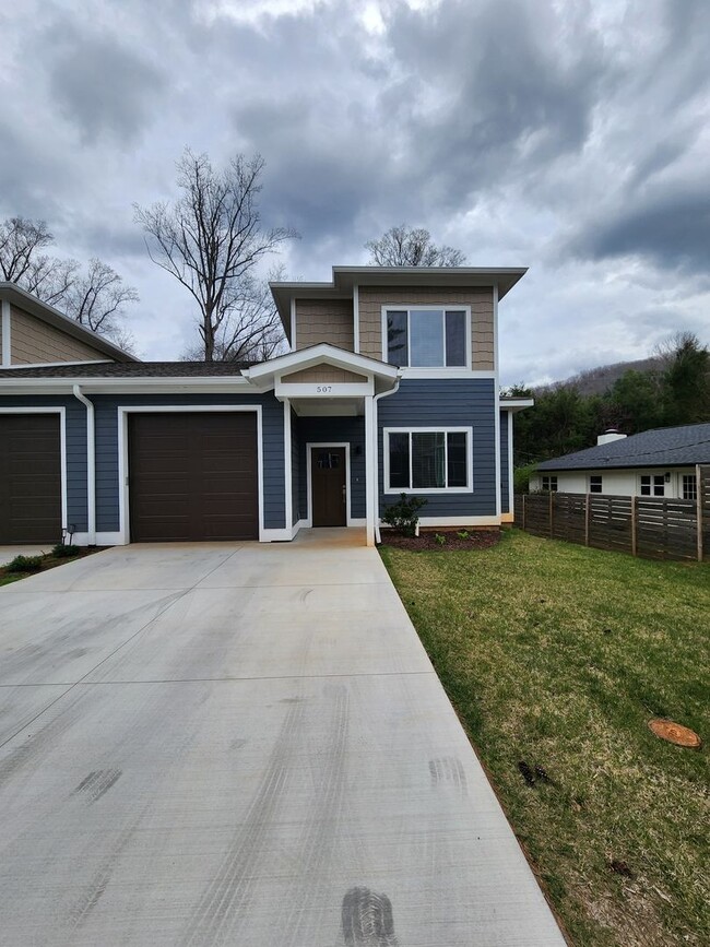 Photo - Black Mountain Rental!