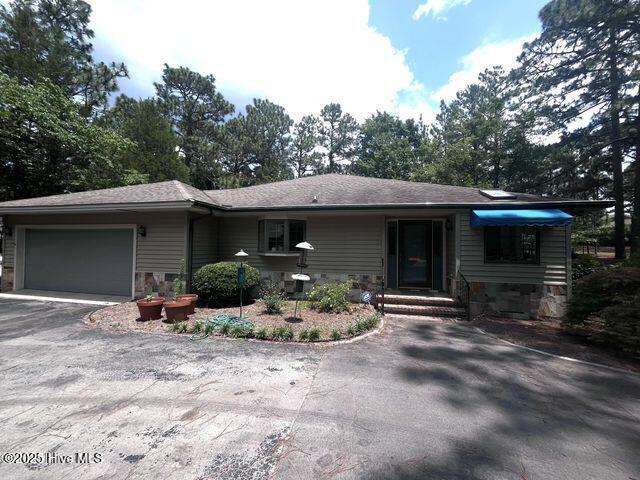 Building Photo - 105 Longleaf Rd Rental