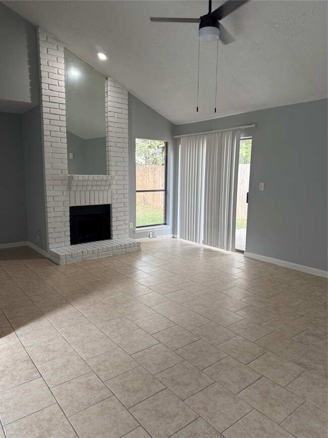 Photo - 10727 Staghill Dr
