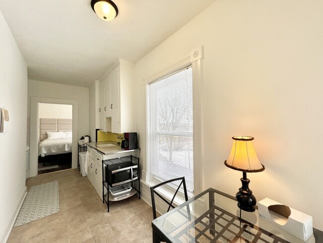 Photo - 420 N Jackson St Unidad 4