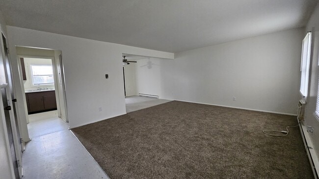 Photo - 8254 Meadowlark Dr