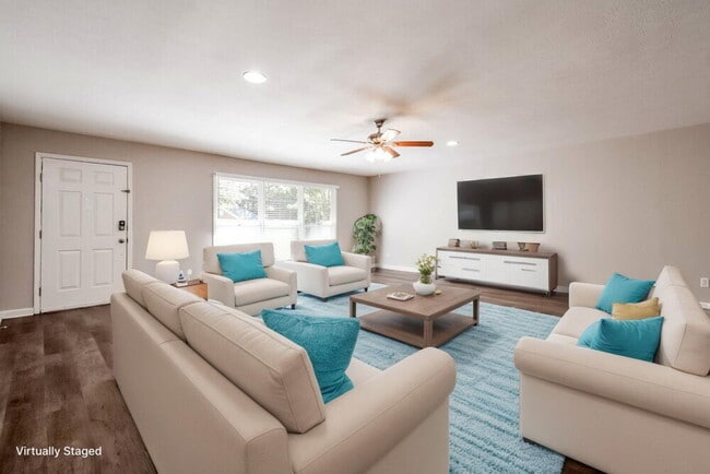 Photo - 6022 Belle Meade Ct