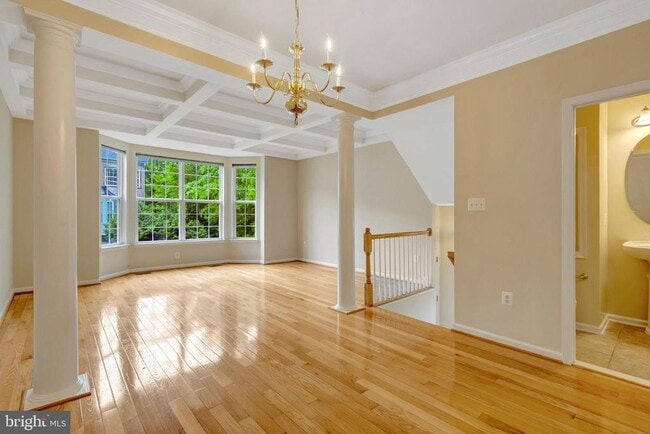 Photo - 4511 Billingham St