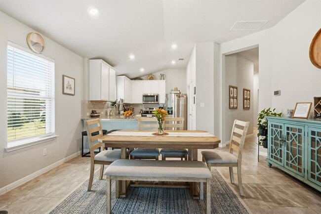 Building Photo - 125 Night Sky Dr