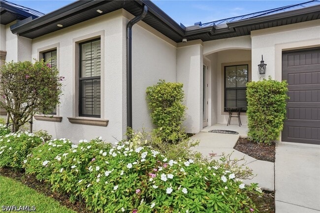 Photo - 1311 Jaybird Way