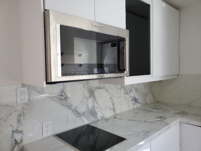 Photo - 3004 Kelton Ave Unidad 3004