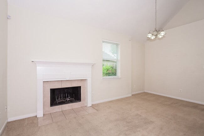Photo - 1907 Doliver Cir