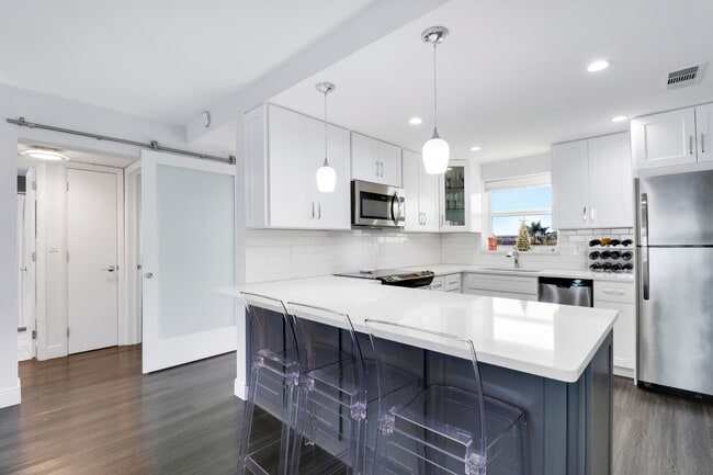 Photo - 52 Yacht Club Dr Unidad 402