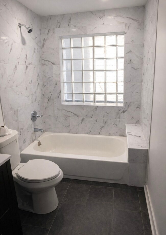 Photo - 4519 W Thomas St Unit 1