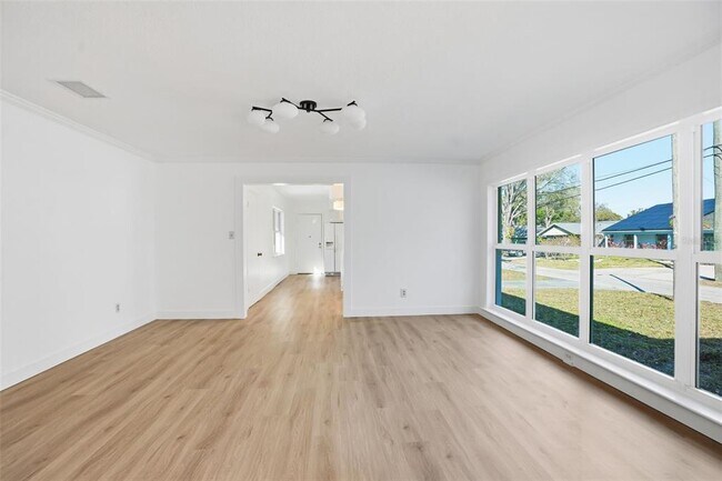 Photo - 2812 N Munro St