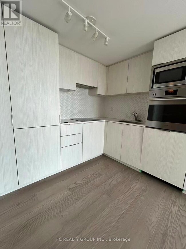 Photo - 11 Wellesley St W Unit 4005