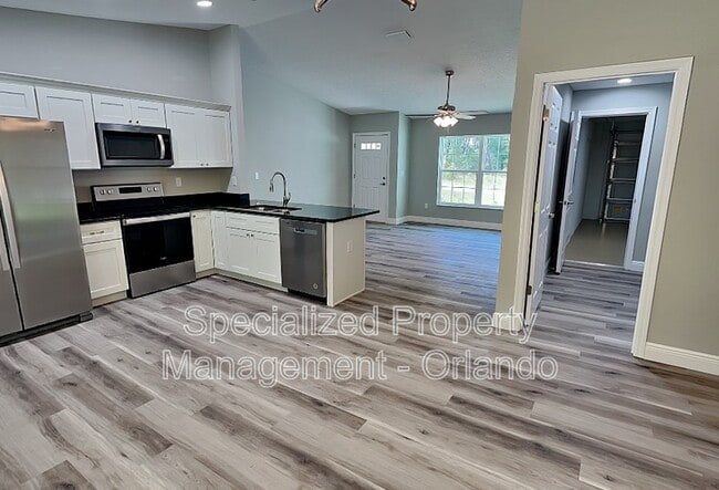 3107 W Eunice St