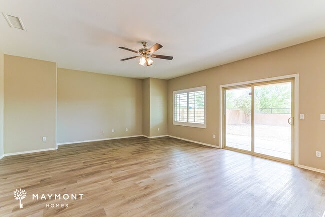 Photo - 10953 E Tupelo Ave