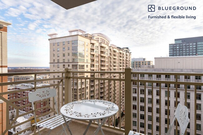 Photo - 4001 9th St N Unidad SI FL18-ID616