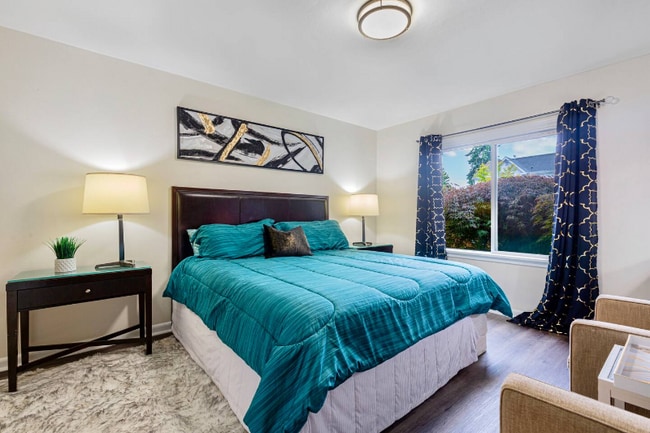 Photo - 8542 S 121st St