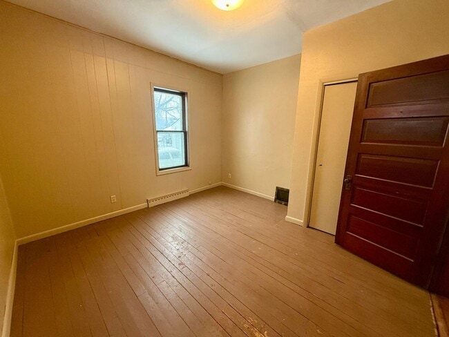 Photo - 909 S 6th Ave Unidad Lower