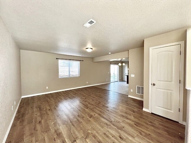 Photo - Stetson Hills Home with 3 Bedrooms and 2.5 Baths Available in May