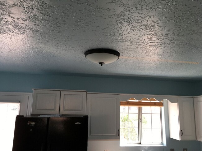 Photo - 2 Bedroom Lexington Townhome with Community Pool