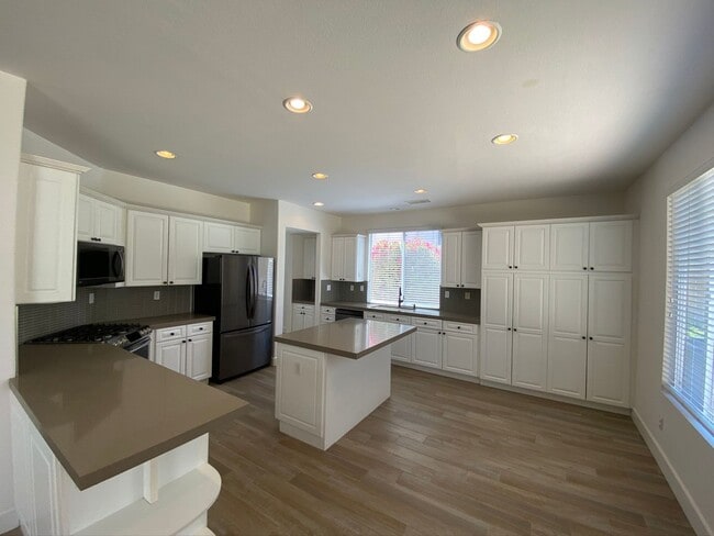 Photo - Carlsbad 4 Bed!