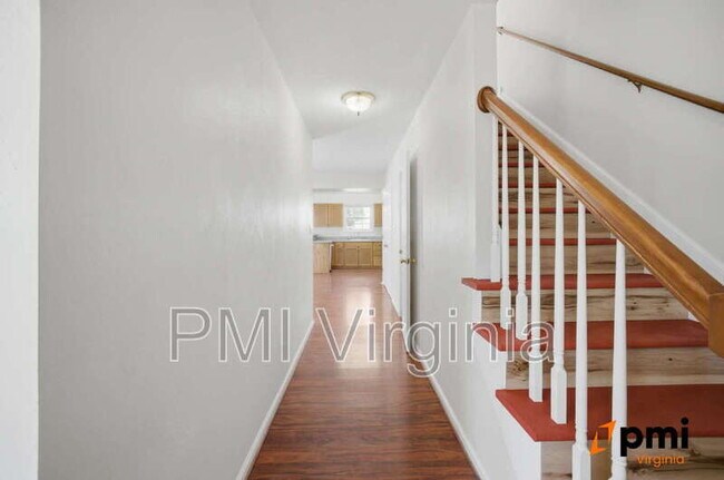 Photo - 831 Marshall Ave