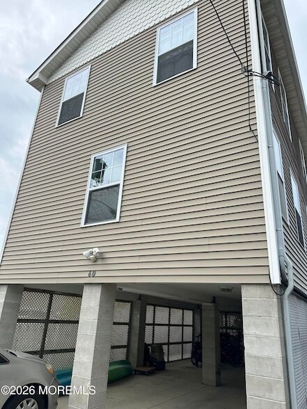 Building Photo - 60 5th St