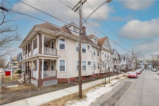 Building Photo - 234 Howard Ave Unit 2