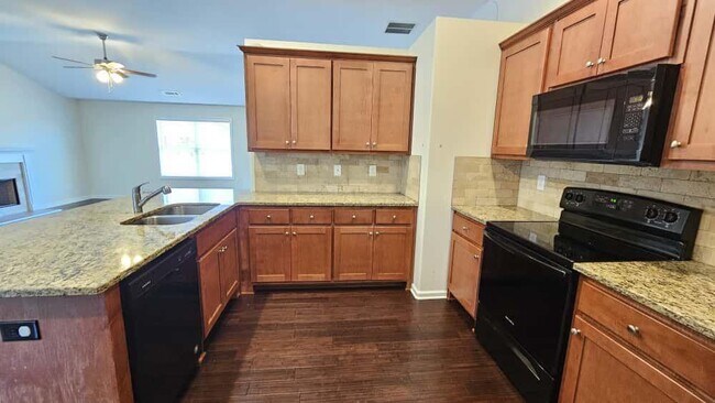 Photo - 2126 Crown Park Dr