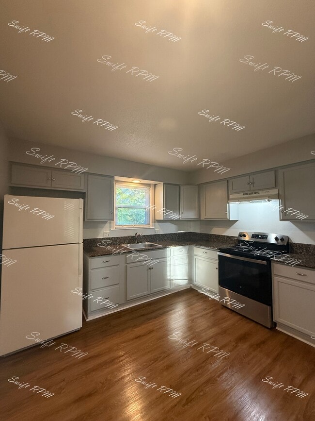 Photo - 819 E Sheridan St