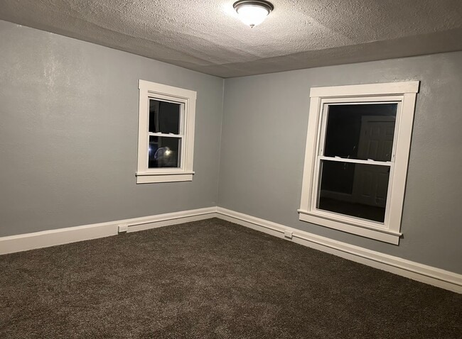 Photo - 158 Oak Park Dr