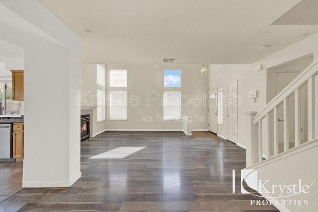 Photo - 322 Clearpointe Dr