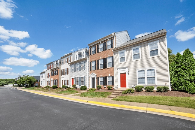 Riverside Manor Apartments