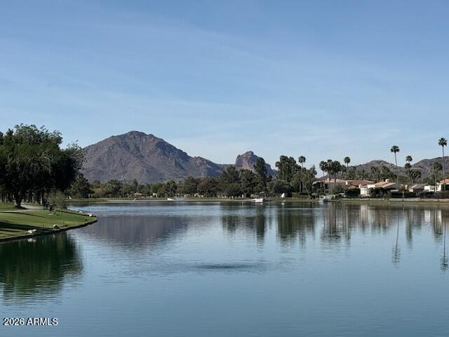 Building Photo - 8429 E Del Camino Dr