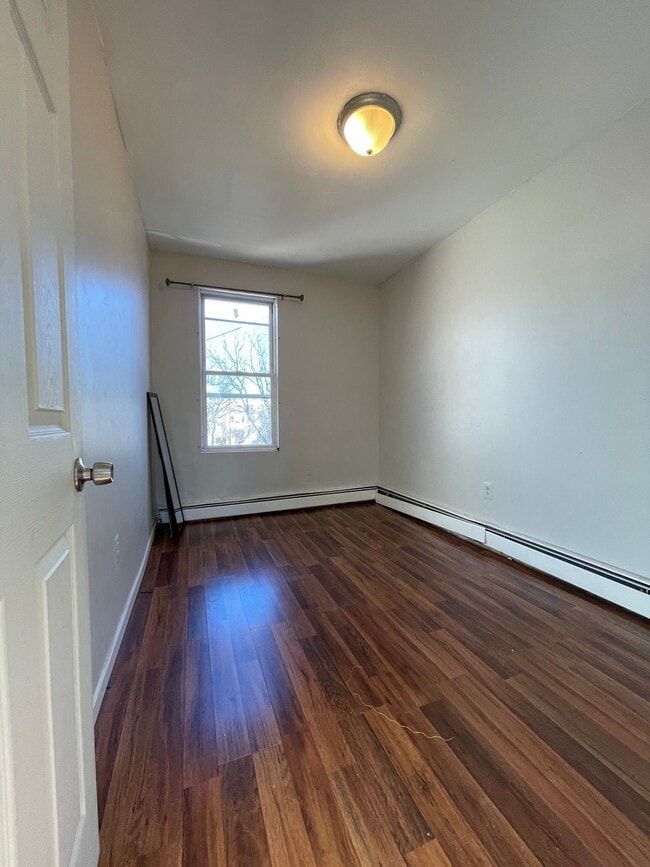 112 Greenville Ave Unit 2