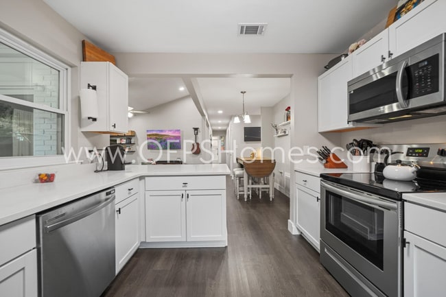 Photo - 39 9th St