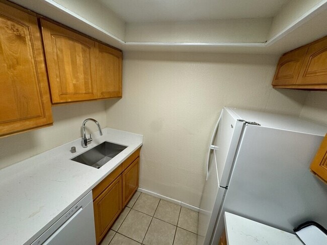 Photo - 929 N 105th St Unit #C