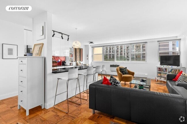Building Photo - 75 Henry St Rental