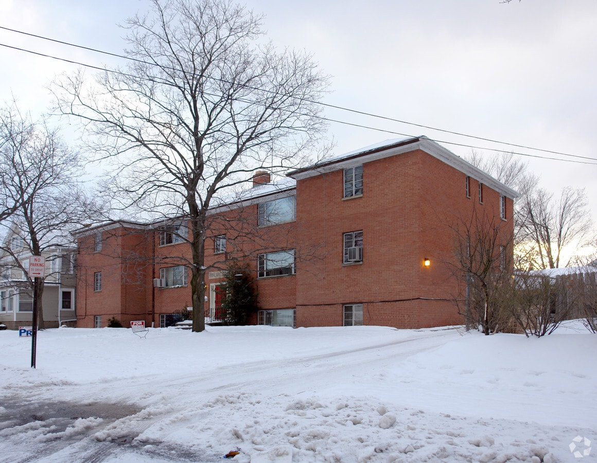 Photo - 37 S Highland Ave