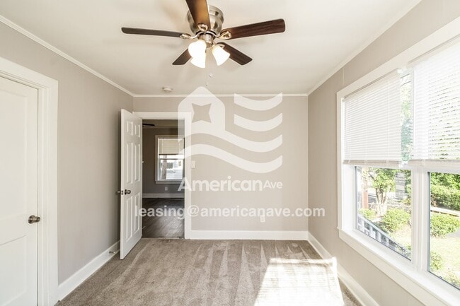 Photo - 2442 Earl St