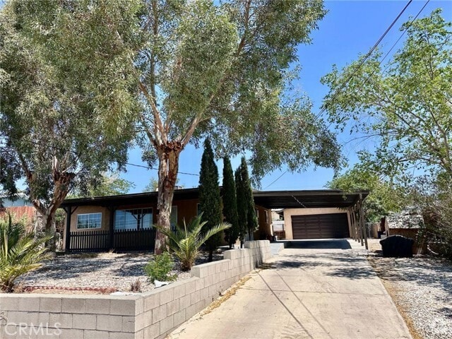 Building Photo - 16446 Lorene Dr Rental