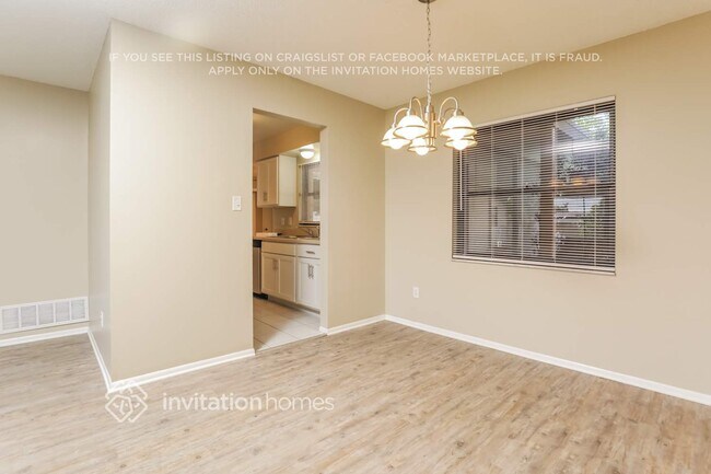 Photo - 10948 Tangora St