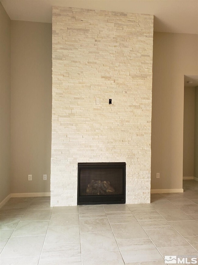 Photo - 9485 Hawkshead Rd