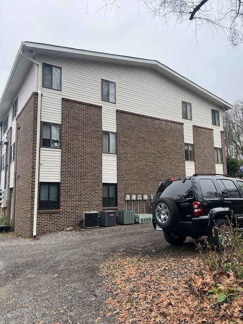 Photo - 3210 Orleans Dr Unit 3210 Orleans Drive #4