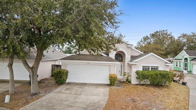 Photo - 1911 Colonial Woods Blvd