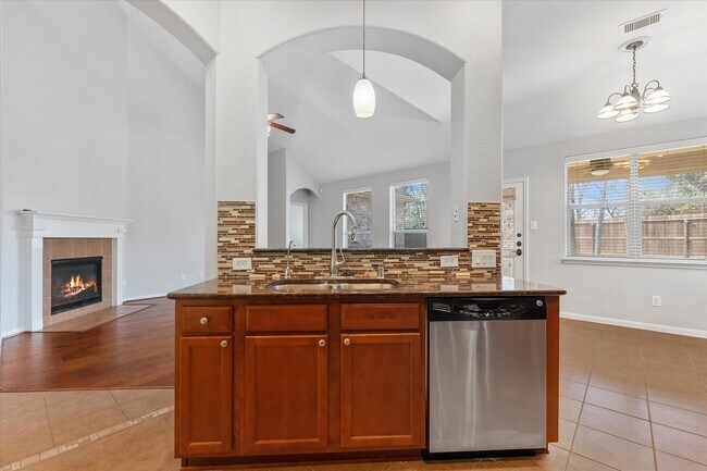 Photo - 146 Black Swan Pl