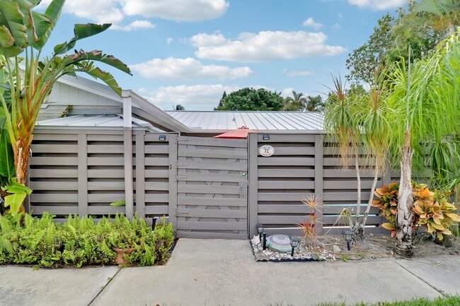 Photo - 1801 S US Hwy 1