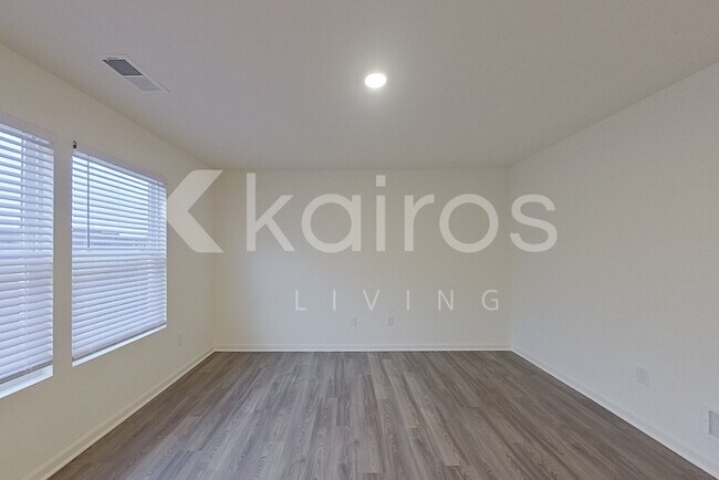 Photo - 224 Ascension Wy