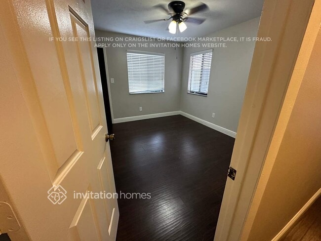 Photo - 3908 Woodglade Cove